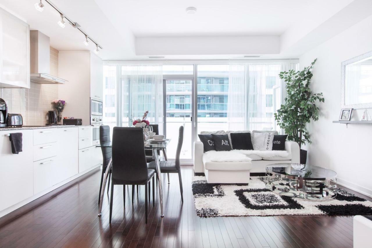 Royal Stays Condominiums - Upscale Downtown Suites Toronto Exterior foto